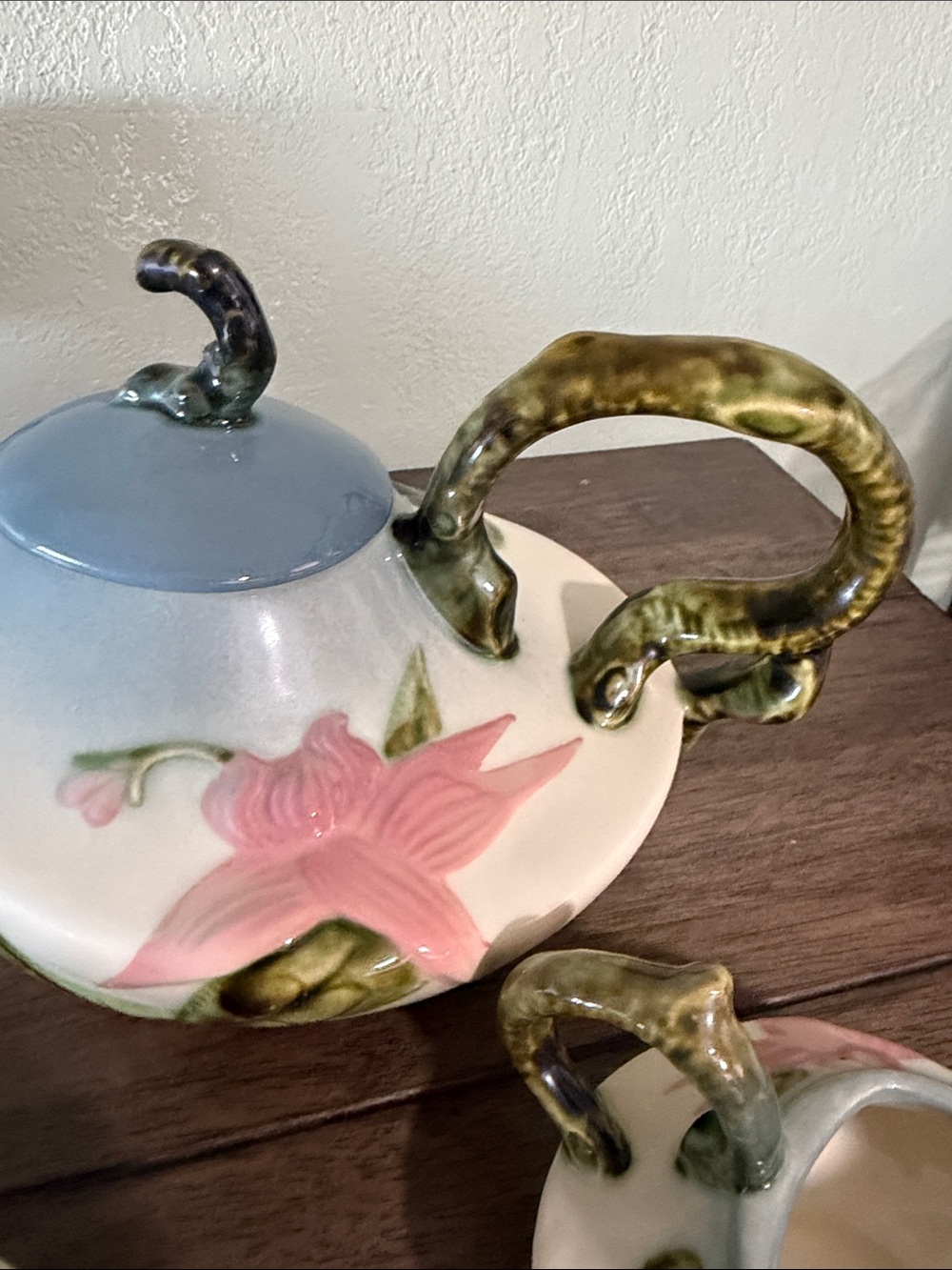 Vintage Hull Pottery Woodland Tea Set Teapot Creamer Sugar Bowl Signed 1950's - Picture 4 of 12